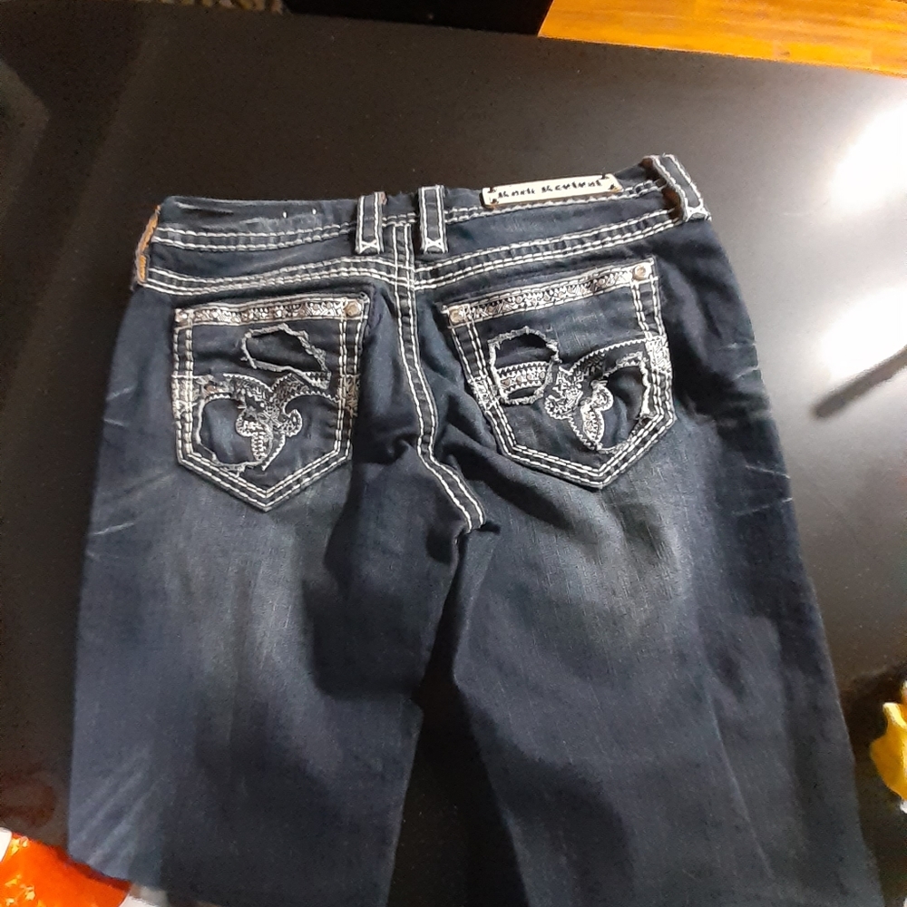 Jeans - Picture 2 of 5